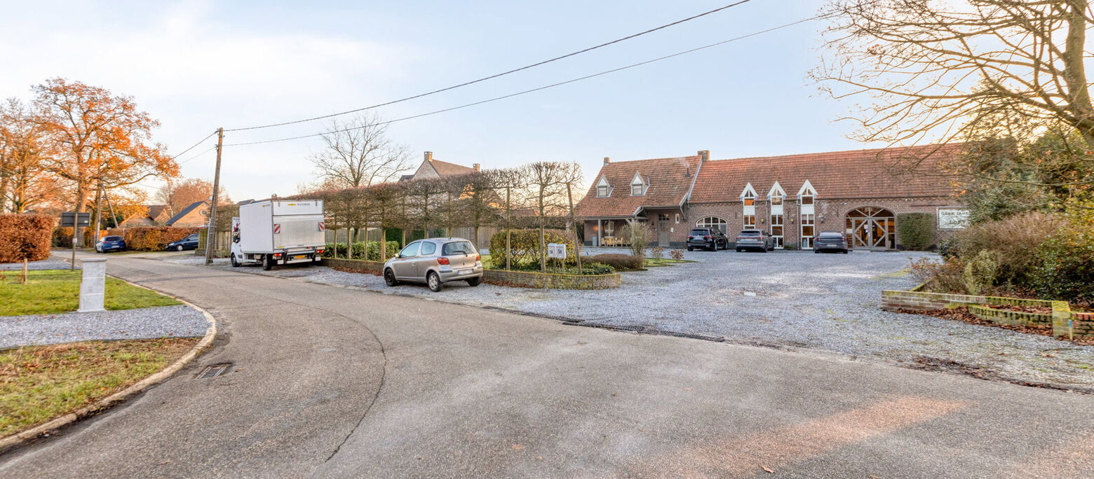 Gebouw voor gemengd gebruik te koop in Kinrooi