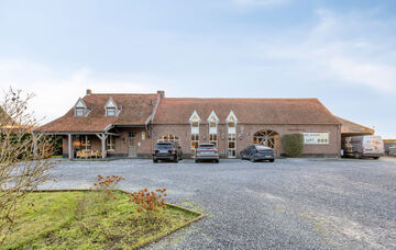 Gebouw voor gemengd gebruik te koop in Kinrooi