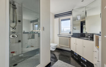 Gebouw voor gemengd gebruik te koop in Kinrooi