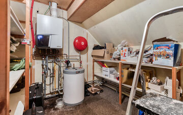 Gebouw voor gemengd gebruik te koop in Kinrooi