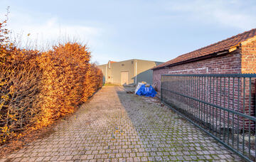 Gebouw voor gemengd gebruik te koop in Kinrooi
