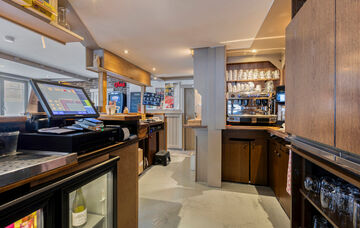 Gebouw voor gemengd gebruik te koop in Maasmechelen