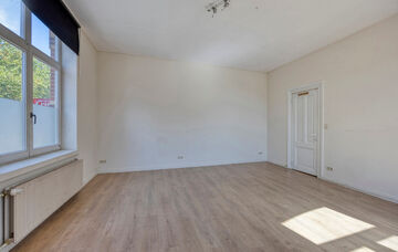 Gebouw voor gemengd gebruik te koop in Maasmechelen
