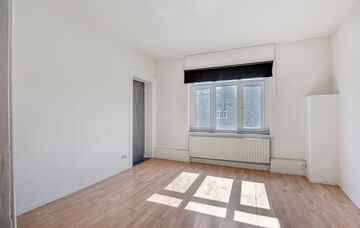 Gebouw voor gemengd gebruik te koop in Maasmechelen