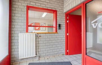 Industrieel gebouw te koop in Dilsen-Stokkem Lanklaar