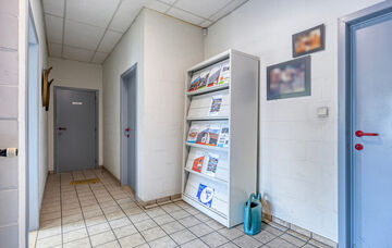 Industrieel gebouw te koop in Dilsen-Stokkem Lanklaar